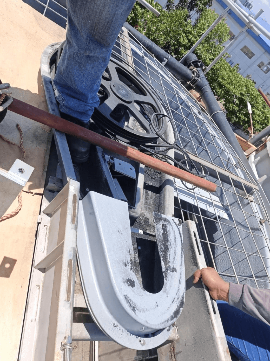 Cooling tower preventive maintenance service